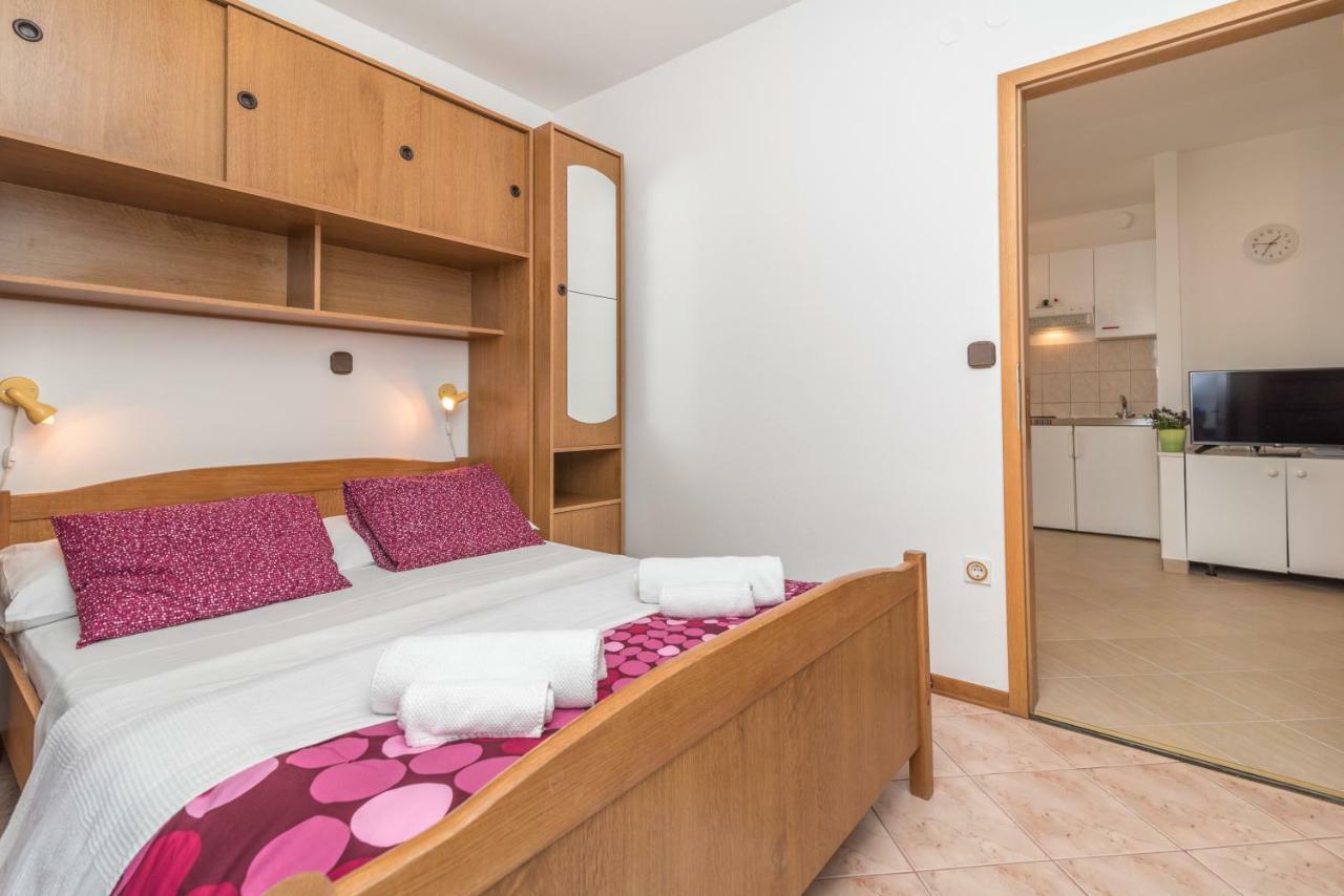 Apartments Vojin トロギール エクステリア 写真